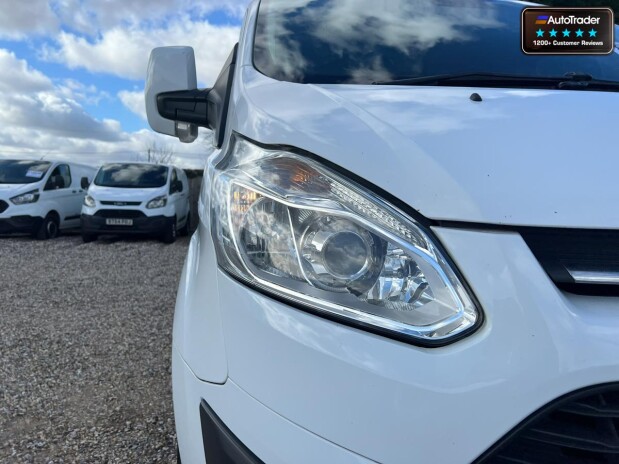Ford Transit Custom SWB L1H1 290 Limited Air Con Alloys Sensors EURO 6 NO VAT 16