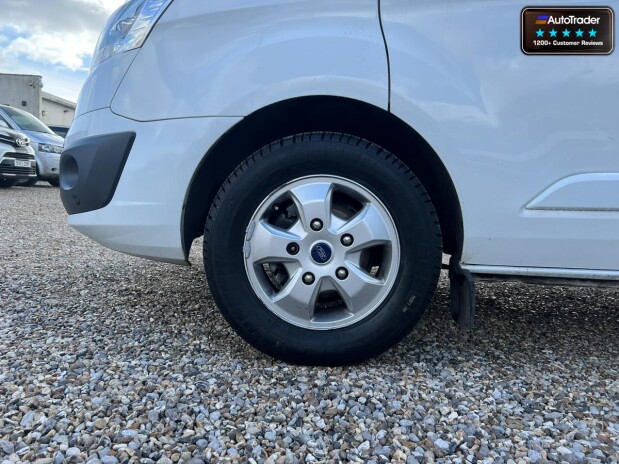 Ford Transit Custom SWB L1H1 290 Limited Air Con Alloys Sensors EURO 6 NO VAT 22