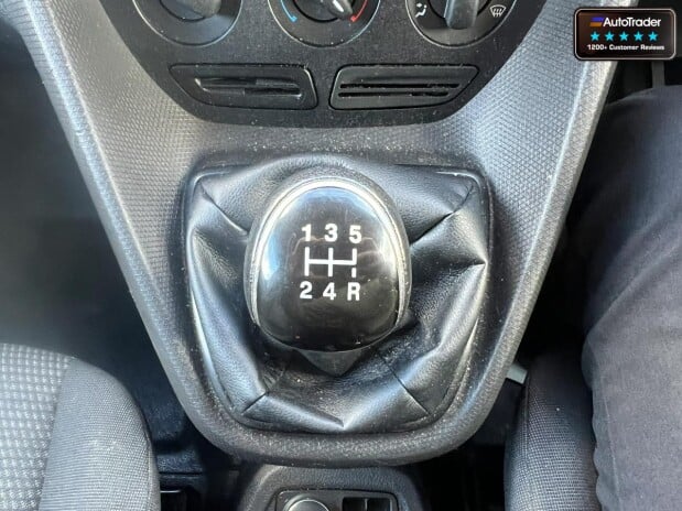 Ford Transit Connect SWB L1H1 Low Roof 200 Alloys Side Door NO VAT 36