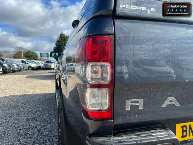 Ford Ranger Crew Cab AUTO (SOLD) Wildtrak 4X4 Air Con Cruise N 17
