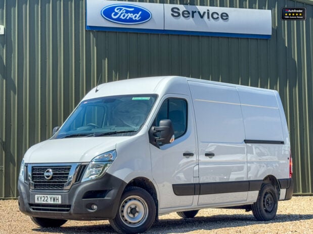 Nissan Interstar MWB L2H2 Medium Roof Dci Tekna Air Con Sensors EURO 6 NO VAT 1