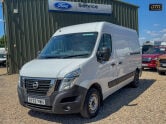 Nissan Interstar MWB L2H2 Medium Roof Dci Tekna Air Con Sensors EURO 6 NO VAT 2
