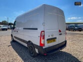 Nissan Interstar MWB L2H2 Medium Roof Dci Tekna Air Con Sensors EURO 6 NO VAT 10