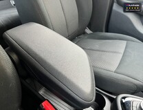 BMW 2 Series 1.5 218i SE MPV 5dr Petrol DCT Euro 6 (s/s) (140 ps)[Tadley] 33