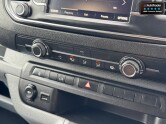 Vauxhall Vivaro LWB L2H1 Low Roof F3100 Sportive Air Con Sensors EURO 6 19