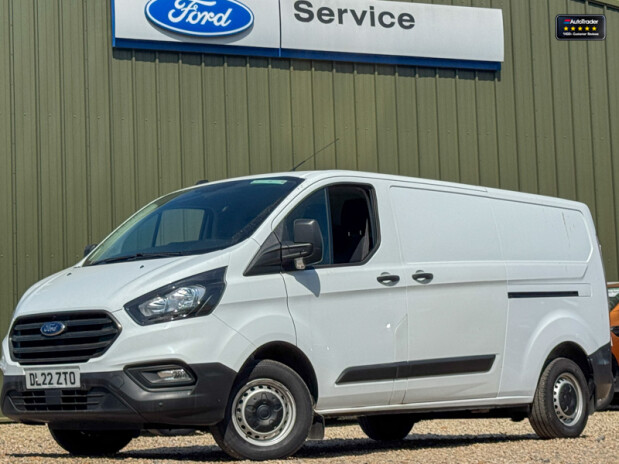 Ford Transit Custom LWB L2H1 Low Roof 300 Leader Ecoblue 130ps EURO 6 1