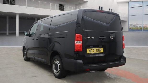 Vauxhall Vivaro Crew Cab LWB L2H1 F3100 Dynamic Air Con Sensors EURO 6 NO VAT 3