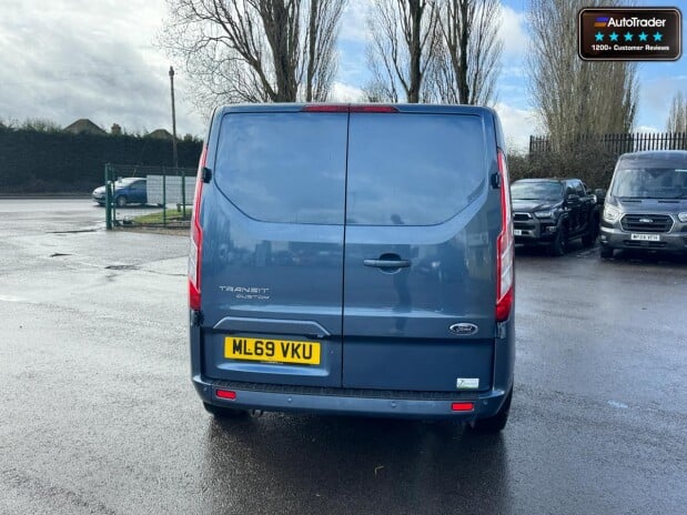 Ford Transit Custom Crew Cab AUTO LWB L2H1 320 Limited Cam Sensors Nav EURO 6 NO VAT 7