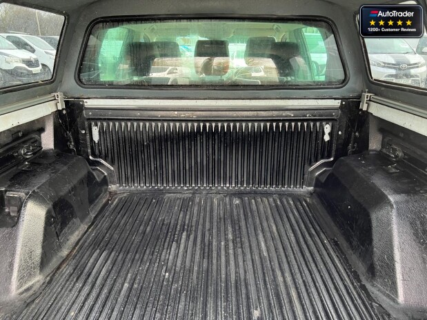 Ford Ranger AUTO Crew Cab (SOLD) Wildtrak 4X4 3.2 Mountain Top TDCi Alloys Air Sensors 8