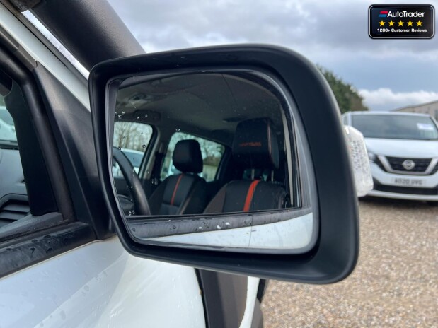 Ford Ranger AUTO Crew Cab (SOLD) Wildtrak 4X4 3.2 Mountain Top TDCi Alloys Air Sensors 13
