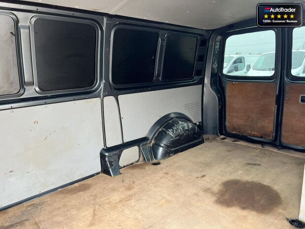 Volkswagen Transporter LWB L2H1 T30 Tdi Highline Alloys Air Cruise Heated Screen EURO 6 NO VAT 11