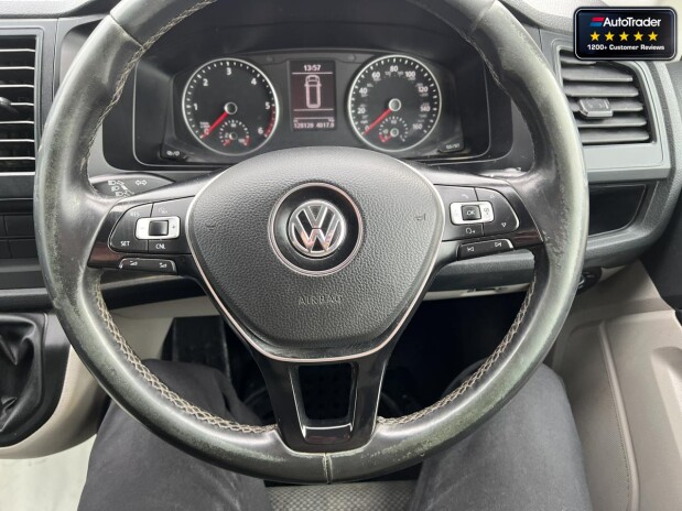 Volkswagen Transporter LWB L2H1 T30 Tdi Highline Alloys Air Cruise Heated Screen EURO 6 NO VAT 28