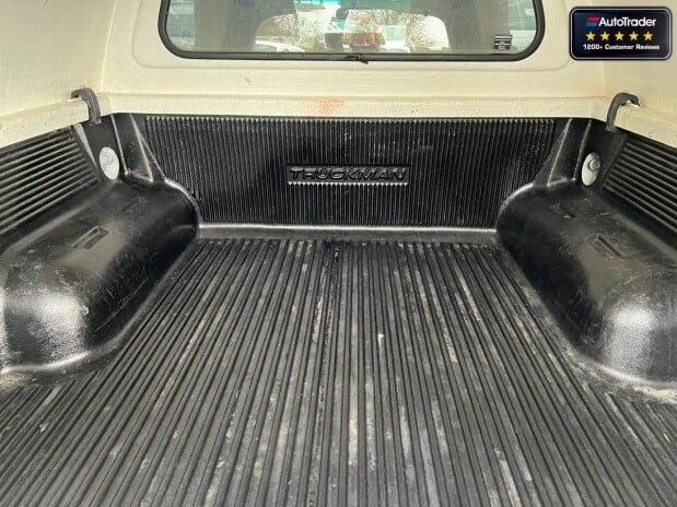 Toyota Hilux Crew Cab Icon 4Wd D-4D Alloys NO VAT 8