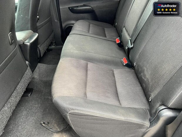 Toyota Hilux Crew Cab Icon 4Wd D-4D Alloys NO VAT 10