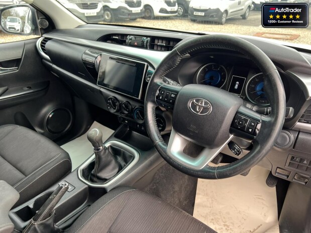 Toyota Hilux Crew Cab Icon 4Wd D-4D Alloys NO VAT 25