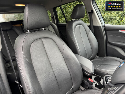 BMW 2 Series 220i Luxury MPV 5dr Petrol Auto Euro 6 (s/s) (192 ps) 9