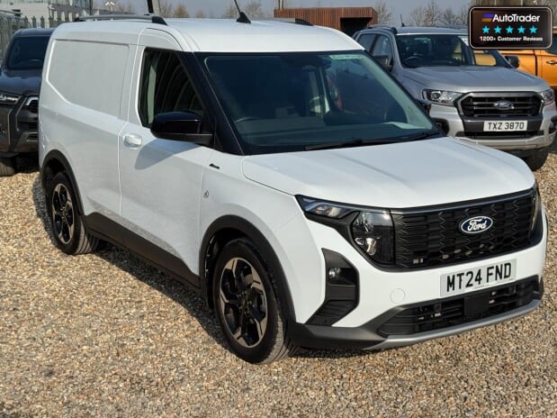 Ford Transit Courier NEW SHAPE Transit Courier 100ps Active Alloys Air Carplay EC EURO 6 NO VAT 4