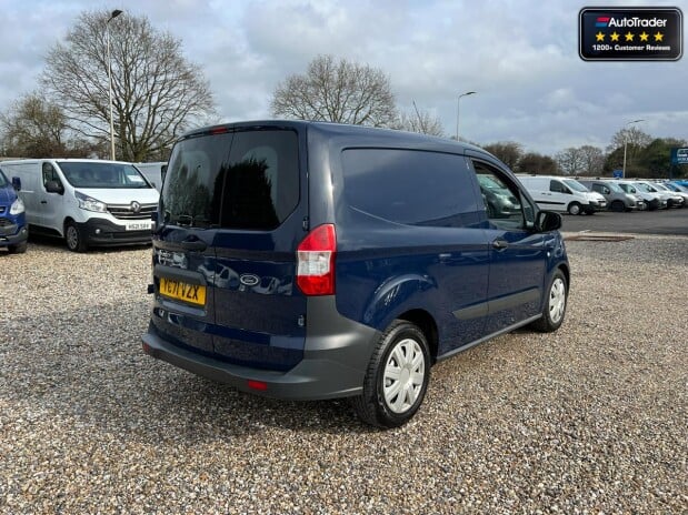 Ford Transit Courier SWB L1H1 Low Roof Base Air Con Side Door EURO 6 NO VAT 6