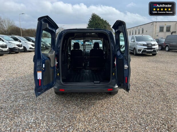 Ford Transit Courier SWB L1H1 Low Roof Base Air Con Side Door EURO 6 NO VAT 8