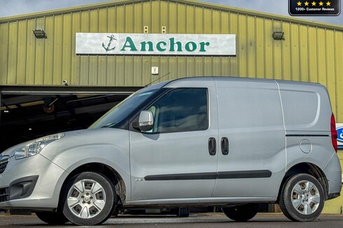 Vauxhall Combo SWB L1H1 2000 Sportive Air Con Side Door EURO 6 NO VAT