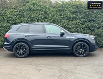 Volkswagen Touareg 3.0 TDI V6 Black Edition SUV 5dr Diesel Tiptronic 4Motion Euro 6 (s/s) (286 4