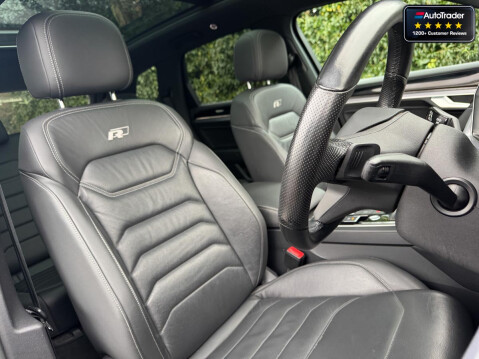 Volkswagen Touareg 3.0 TDI V6 Black Edition SUV 5dr Diesel Tiptronic 4Motion Euro 6 (s/s) (286 11