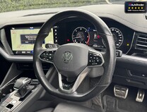 Volkswagen Touareg 3.0 TDI V6 Black Edition SUV 5dr Diesel Tiptronic 4Motion Euro 6 (s/s) (286 11
