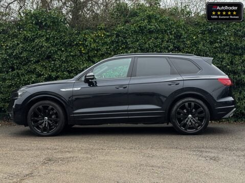 Volkswagen Touareg (Sold) 3.0 TDI V6 Black Edition SUV 5dr Diesel Tiptronic 4Motion Euro 6 (s/ 6