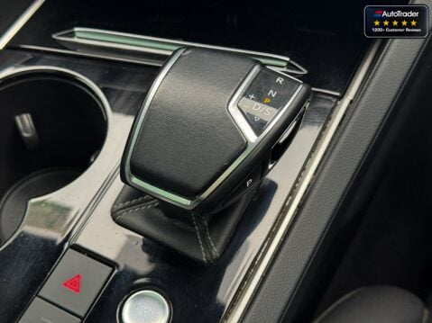 Volkswagen Touareg (Sold) 3.0 TDI V6 Black Edition SUV 5dr Diesel Tiptronic 4Motion Euro 6 (s/ 23