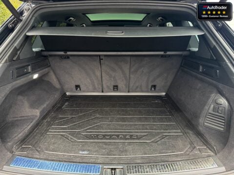 Volkswagen Touareg (Sold) 3.0 TDI V6 Black Edition SUV 5dr Diesel Tiptronic 4Motion Euro 6 (s/ 8