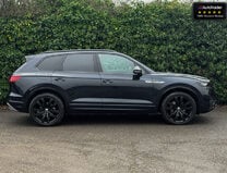 Volkswagen Touareg (Sold) 3.0 TDI V6 Black Edition SUV 5dr Diesel Tiptronic 4Motion Euro 6 (s/ 31