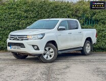 Toyota Hilux Crew Cab (SOLDauction) AUTO 4X4 Icon 4Wd Air Con Cruise Nav EURO 1
