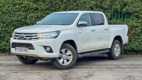 Toyota Hilux Crew Cab (SOLDauction) AUTO 4X4 Icon 4Wd Air Con Cruise Nav EURO 
