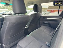 Toyota Hilux Crew Cab (SOLDauction) AUTO 4X4 Icon 4Wd Air Con Cruise Nav EURO 17