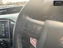 Toyota Hilux Crew Cab (SOLDauction) AUTO 4X4 Icon 4Wd Air Con Cruise Nav EURO 19