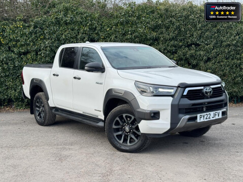 Toyota Hilux Crew Cab AUTO 4X4 Invincible X 4Wd Camera Nav EURO 6 NO VAT 2