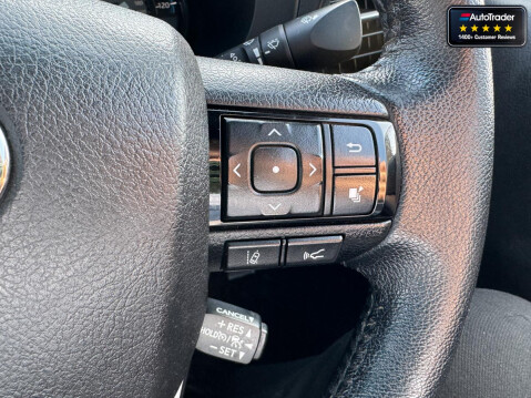 Toyota Hilux Crew Cab AUTO 4X4 Invincible X 4Wd Camera Nav EURO 6 NO VAT 13
