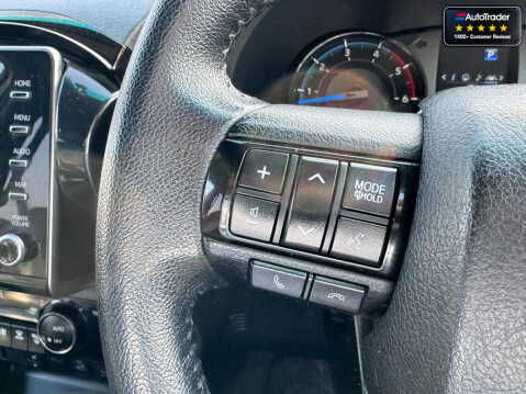Toyota Hilux Crew Cab AUTO 4X4 Invincible X 4Wd Camera Nav EURO 6 NO VAT 12