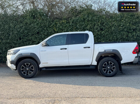 Toyota Hilux Crew Cab AUTO 4X4 Invincible X 4Wd Camera Nav EURO 6 NO VAT 3