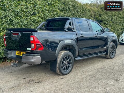 Toyota Hilux Crew Cab AUTO 4X4 Invincible X 4Wd Cam Nav EURO 6 NO VAT 3