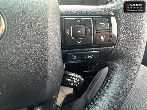 Toyota Hilux Crew Cab AUTO 4X4 Invincible X 4Wd Cam Nav EURO 6 NO VAT 19