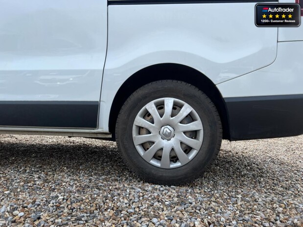 Renault Trafic SWB L1H1 Sl30 Business Plus Energy Dci Air Con Cruise EURO 6 NO VAT 23
