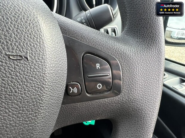 Renault Trafic SWB L1H1 Sl30 Business Plus Energy Dci Air Con Cruise EURO 6 NO VAT 31
