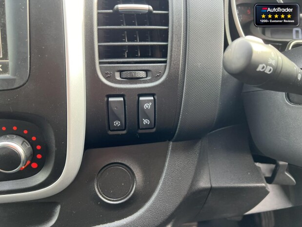 Renault Trafic SWB L1H1 Sl30 Business Plus Energy Dci Air Con Cruise EURO 6 NO VAT 38