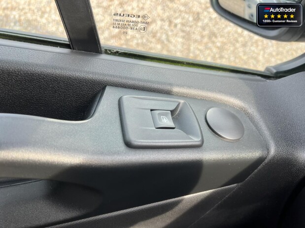 Renault Trafic SWB L1H1 Sl30 Business Plus Energy Dci Air Con Cruise EURO 6 NO VAT 42
