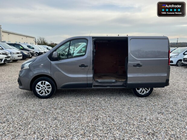 Renault Trafic SWB L1H1 Sl27 Sport Nav Dci Alloys Air Cruise Eco Mode EURO 6 NO VAT 10