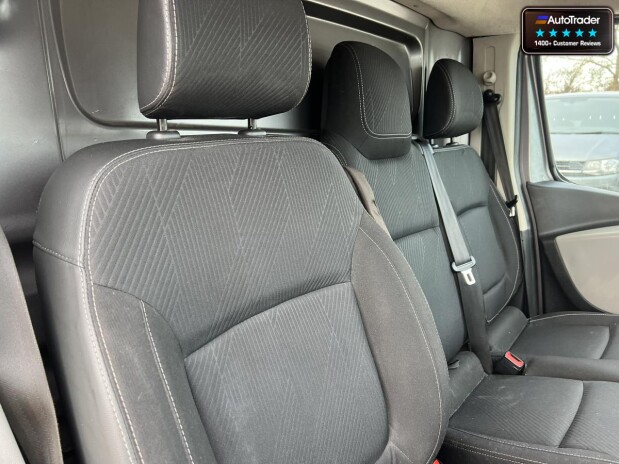 Renault Trafic SWB L1H1 Sl27 Sport Nav Dci Alloys Air Cruise Eco Mode EURO 6 NO VAT 24