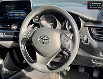 Toyota C-HR (Sold) 1.2 VVT-i Design SUV 5dr Petrol Manual Euro 6 (s/s) (116 ps) 10