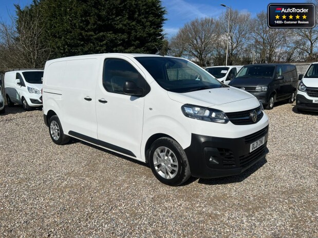 Vauxhall Vivaro SWB L1H1 2900 Dynamic EURO 6 NO VAT 4