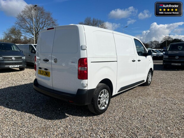 Vauxhall Vivaro SWB L1H1 2900 Dynamic EURO 6 NO VAT 6